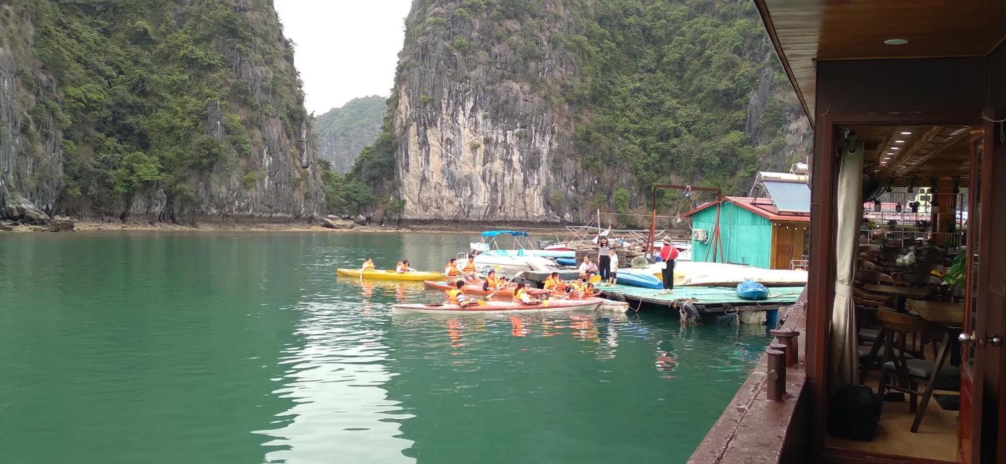Cat Ba Victory Hostel Dong Khe Sau Buitenkant foto