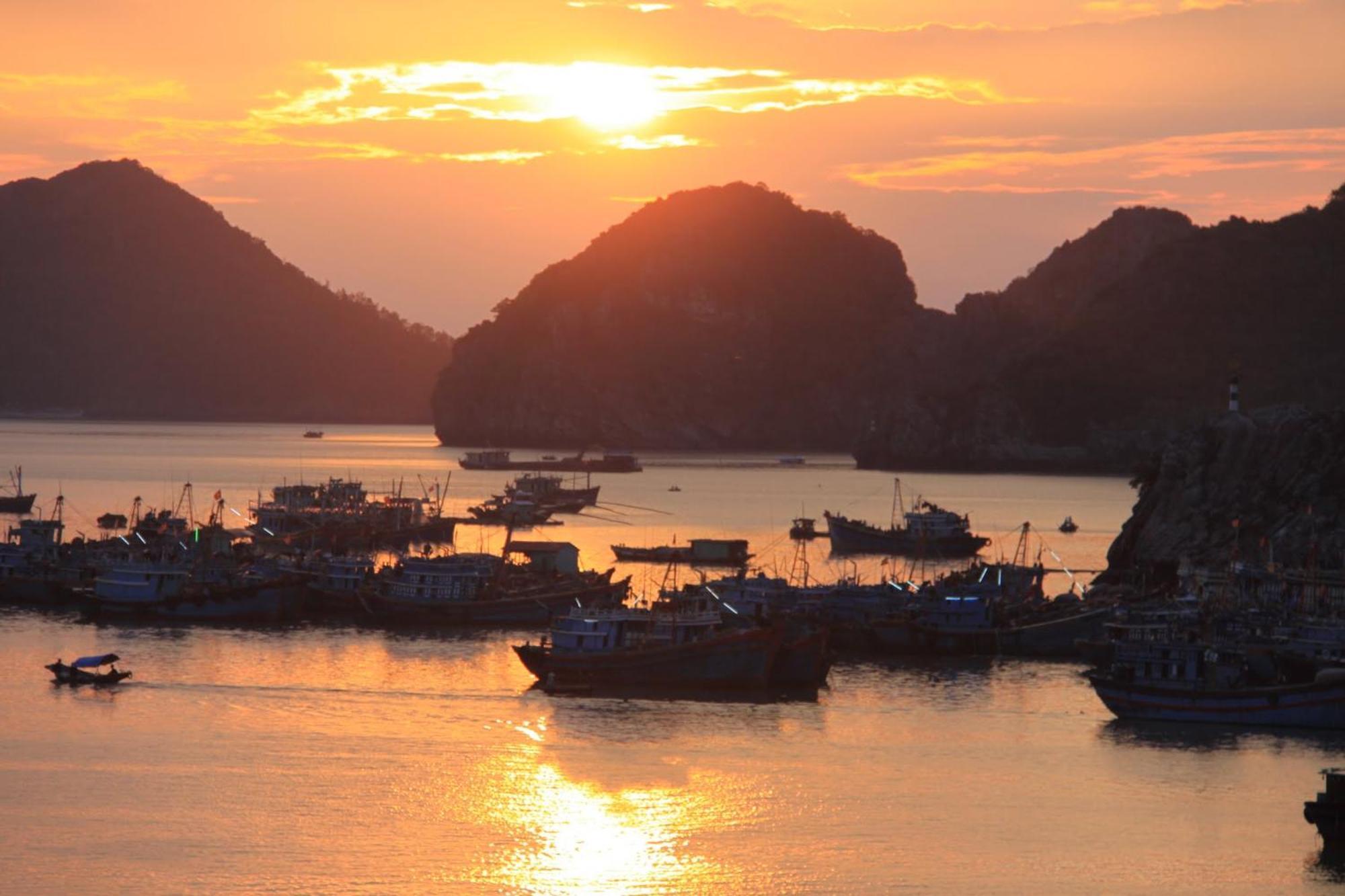 Cat Ba Victory Hostel Dong Khe Sau Buitenkant foto
